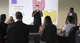 Iniciativa visa aprimorar a comunicação no setor público com foco na comunicação eficiente