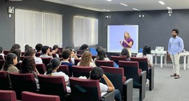 Tribunal realiza ações educativas em escolas de Aracaju