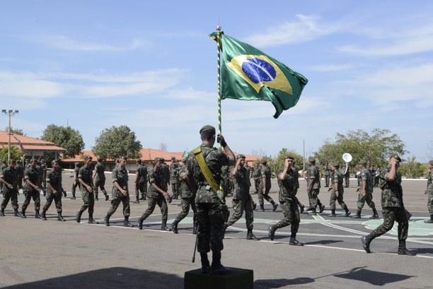 Formatura no 22º Batalhão de Infantaria do Exército Formatura no 22º Batalhão de Infantaria do Exército