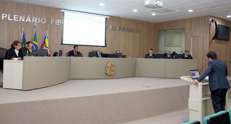 TRE-SE Gilmar Carvalho TRE-SE nega pedido de desfiliação partidária do deputado Gilmar Carvalho