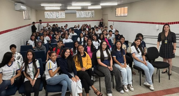 17ª Zona Eleitoral promove educação cidadã em escolas de Nossa Senhora da Glória e São Miguel do Aleixo Cerca de 440 estudantes entre 14 e 18 anos participaram das atividades