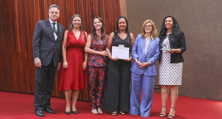 1ª Zona Eleitoral recebe o Selo de Boa Prática CGE 2024/2025