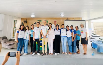 Estudantes participaram de diálogos sobre cidadania, democracia e o papel do voto