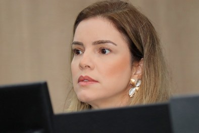 O pacto objetiva proteger o livre exercício do voto