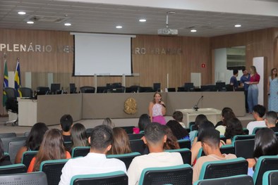 A visita guiada objetivou esclarecer dúvidas acerca do processo eleitoral e fortalecer o conheci...