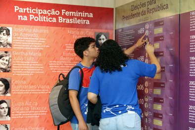 Visitas conscientização política, combate à desinformação e incentivo à cidadania