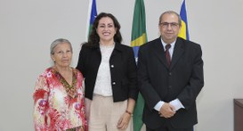 Posse de servidora aprovada no Concurso Unificado da Justiça Eleitoral