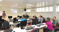 Discutiu-se atividades relacionadas à proteção de dados e à segurança cibernética