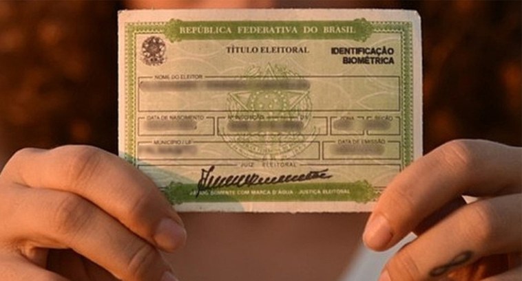 Confira como tirar o primeiro título eleitoral É fácil e pode ser feito sem sair de casa