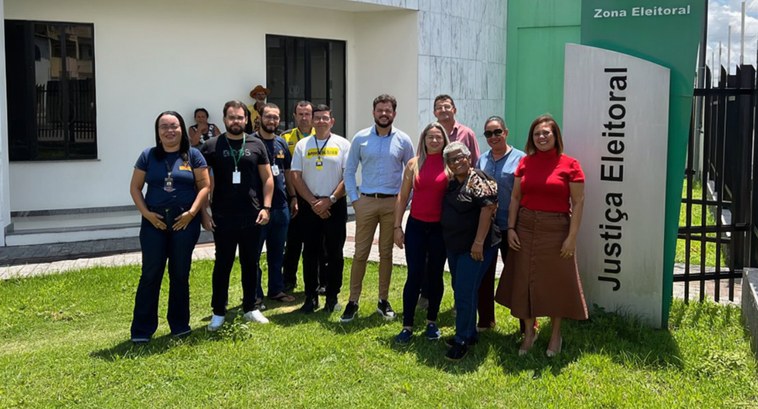 Corregedoria Eleitoral realiza inspeções na 24ª Zona Eleitoral Corregedoria Eleitoral realiza inspeções na 24ª Zona Eleitoral
