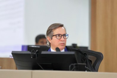 Sessão foi marcada por reconhecimento e homenagens à gestão