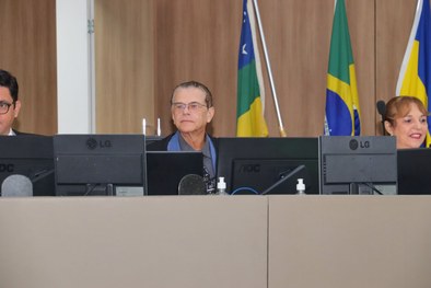 Juiz Edmilson da Silva Pimenta é homenageado em sessão plenária