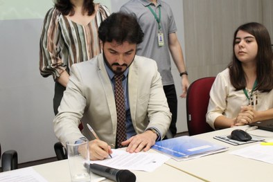 A cerimônia ocorreu hoje (25) e contou com a presença de diversas autoridades