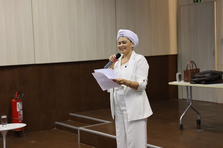 Dra. Bárbara Lima, advogada, Secretária-Geral da Comissão de Liberdade Religiosa da OAB/SE e Yaô...