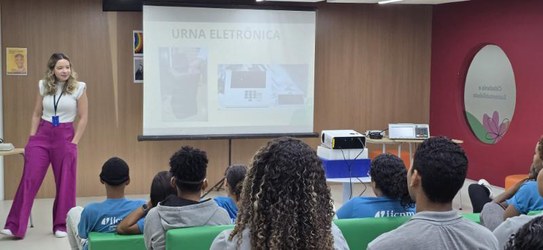 A Corregedoria Regional Eleitoral levou o Atendimento Biométrico Itinerante