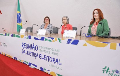 A secretária judiciária do TRE-SE, Ana Maria Rabelo, participou do evento representando o direto...
