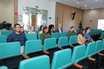 Estudantes da UniPio visitam o TRE-SE e acompanham sessão de julgamentos 