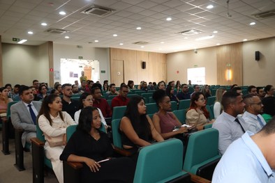 Iniciativa de aprendizado une teoria à prática jurídica através de visita guiada pela Escola Jud...