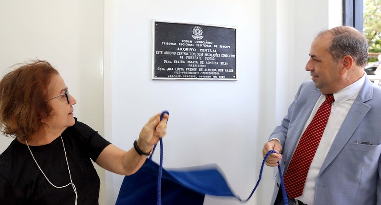 Inauguração do Arquivo Central e do Depósito de Urnas com a ampliação Hoje (6), foi inaugurado o Arquivo Central e o depósito de urnas após a reforma