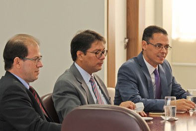 Reunião com magistrados