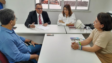 A reunião aconteceu no Cartório da 27ª Zona Eleitoral