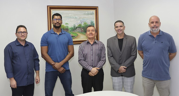 Com 94,20% de conformidade, o Tribunal demonstra maturidade e eficiência na gestão de tecnologia...