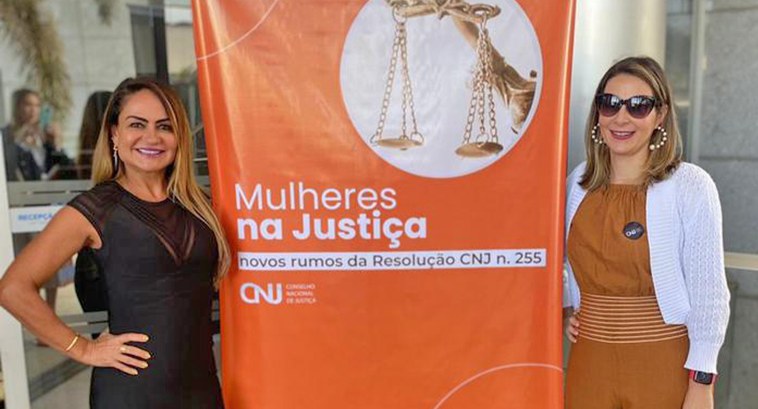 Mulheres na Justiça As juízas Jumara Pinheiro e Juliana Martins estão representando a Justiça Eleitoral de Sergipe