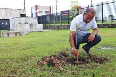 A ação faz parte da programação da semana do meio ambiente