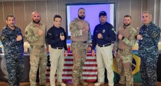 Agentes de elite dos Estados Unidos coordenam o treinamento que acontece na cidade de Avaré/SP