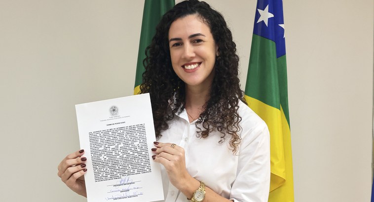 Posse de servidora aprovada no Concurso Unificado da Justiça Eleitoral Posse de servidora aprovada no Concurso Unificado da Justiça Eleitoral