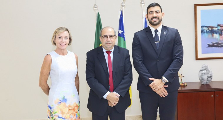 Procurador-chefe da União em Sergipe visita Presidente do TRE-SE O encontro reafirmou a colaboração entre TRE-SE e AGU