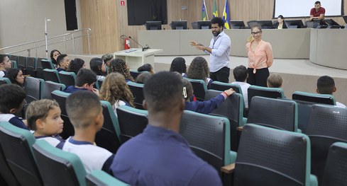 Os futuros eleitores visitaram as dependências do TRE-SE