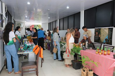 Servidores participaram de atividades voltadas à conscientização, reciclagem e promoção de práti...