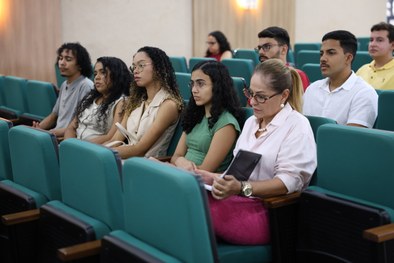Sessão contou com a presença de estudantes do 9º e 10º períodos de Direito da UniPIO