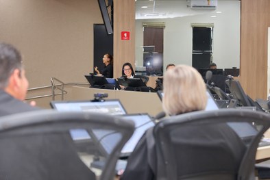 Sessão do TRE-SE marca despedida da juíza Tatiana Silvestre e Silva Calçado