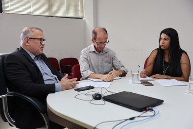 O objetivo é garantir o pleno exercício do voto por pessoas com deficiência